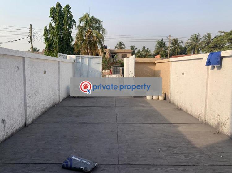 2 bedroom Semi detached Bungalow For Sale Adenta Municipal Accra - 2