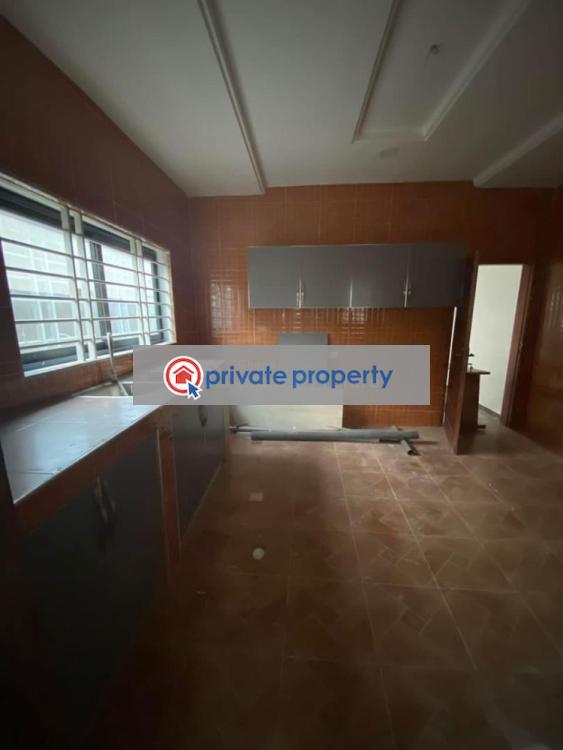3 bedroom Detached Bungalow For Sale &nbsp;oyarifa La Nkwantanang Madina Municipal Accra - 12