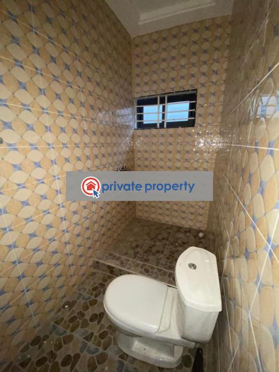 3 bedroom Detached Bungalow For Sale &nbsp;oyarifa La Nkwantanang Madina Municipal Accra - 5