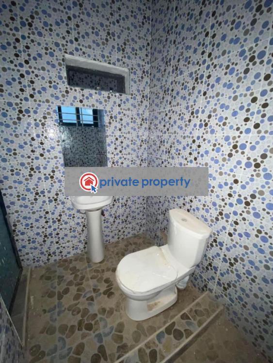 3 bedroom Detached Bungalow For Sale &nbsp;oyarifa La Nkwantanang Madina Municipal Accra - 8