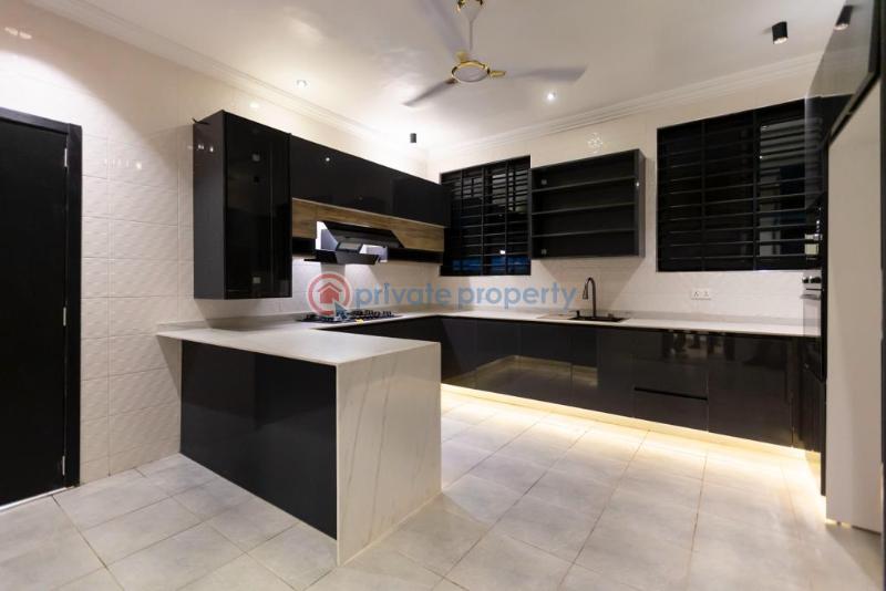 3 bedroom Detached Duplex For Sale Oyarifa, Ghana Flag After Oyarifa Adenta Municipal Accra - 2