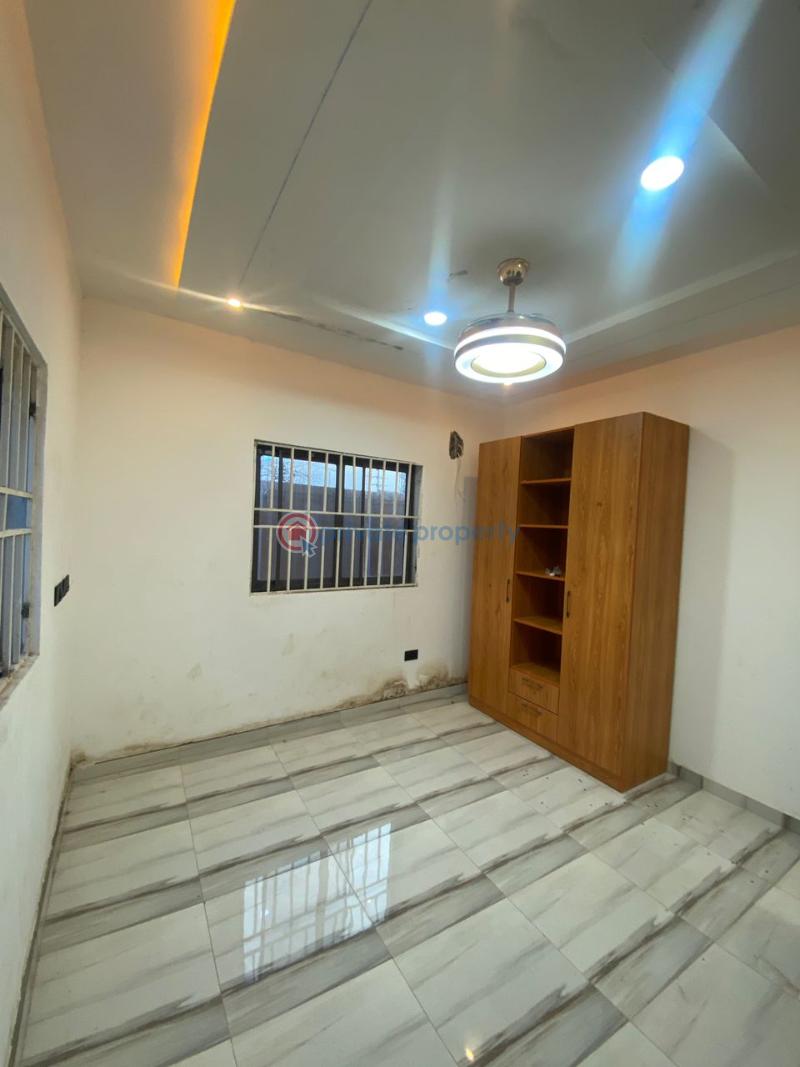 3 bedroom House For Sale Pantang Adenta Municipal Accra - 6