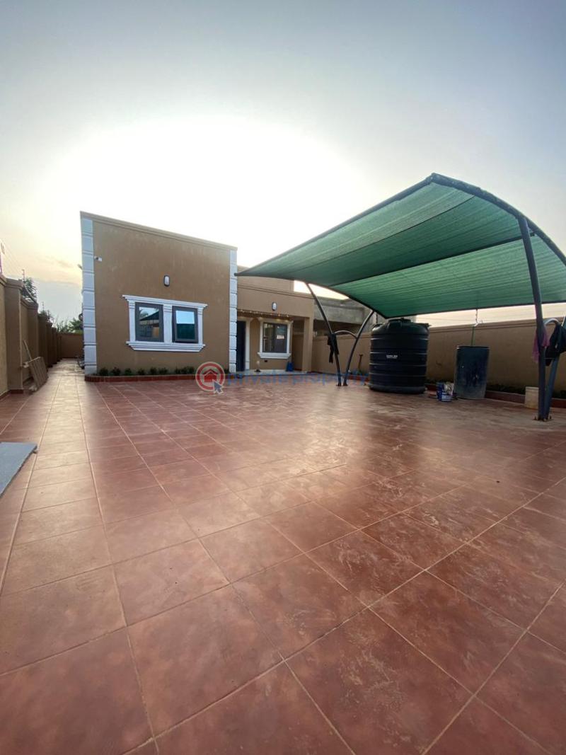 3 bedroom House For Sale Pantang Adenta Municipal Accra - 1