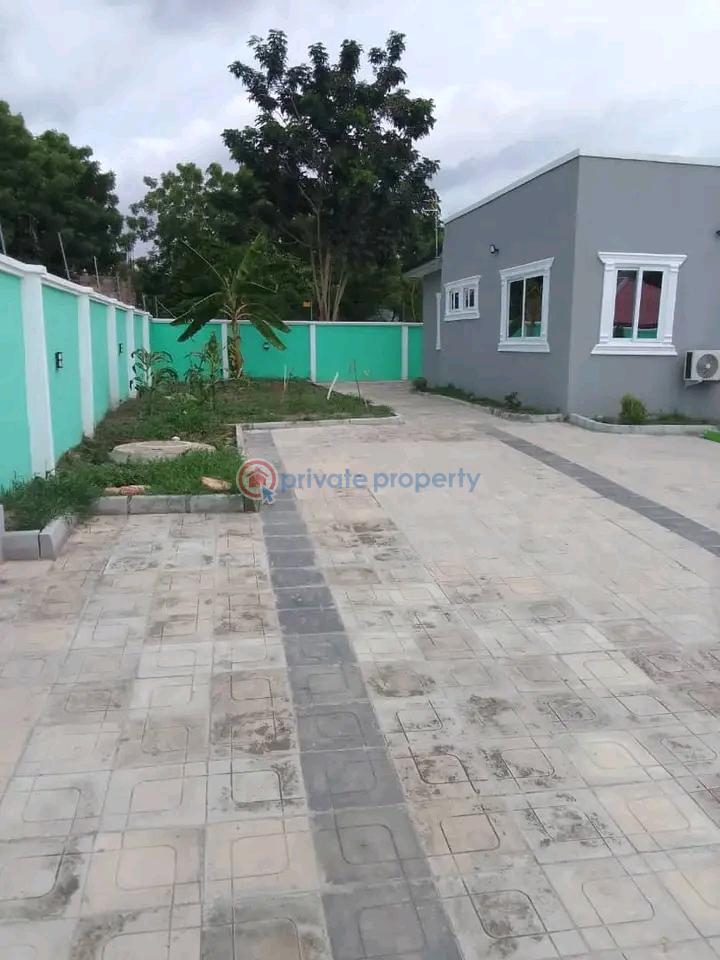 3 bedroom House For Sale Sapeiman Amasaman Ga West Municipal Accra - 1