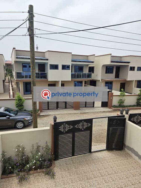 3 bedroom House For Sale &nbsp;oyarifa Oyarifa La Nkwantanang Madina Municipal Accra - 3