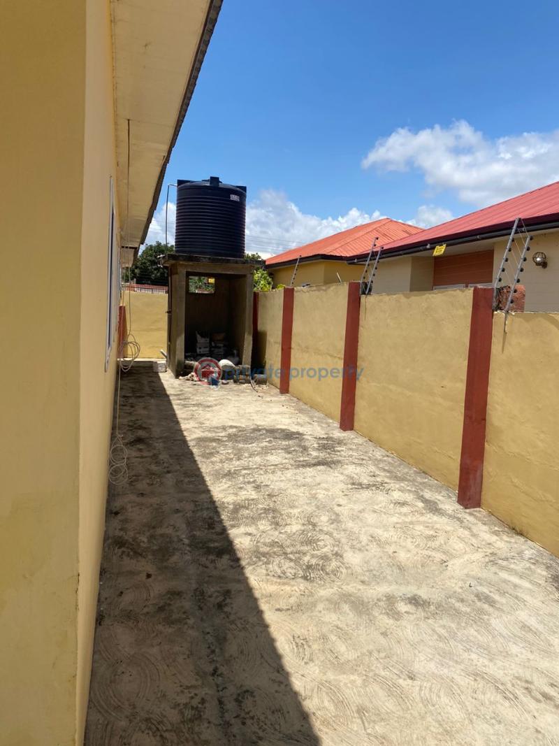 3 bedroom House For Sale Blue Rose Estate, Kasoa Kasoa Awutu-Senya East Central Region - 11
