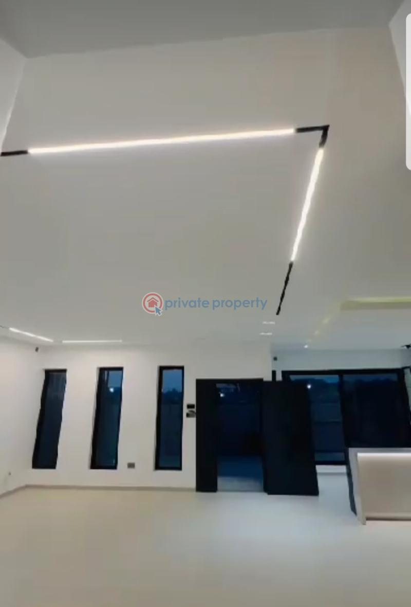 3 bedroom Detached Duplex For Sale Amanfrom Adenta Municipal Accra - 3