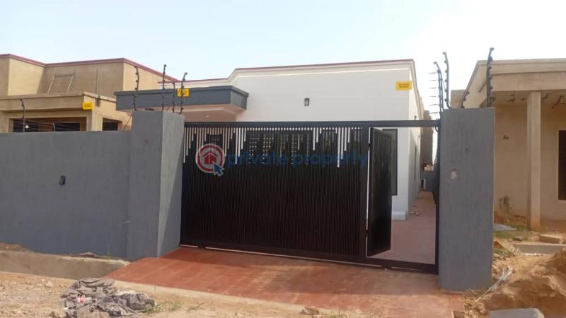 3 bedroom Commercial Property For Sale Amrahia Adenta Municipal Accra - 1