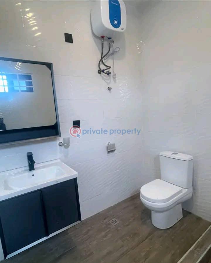 3 bedroom House For Sale Baatsonaa Spintex Accra - 5