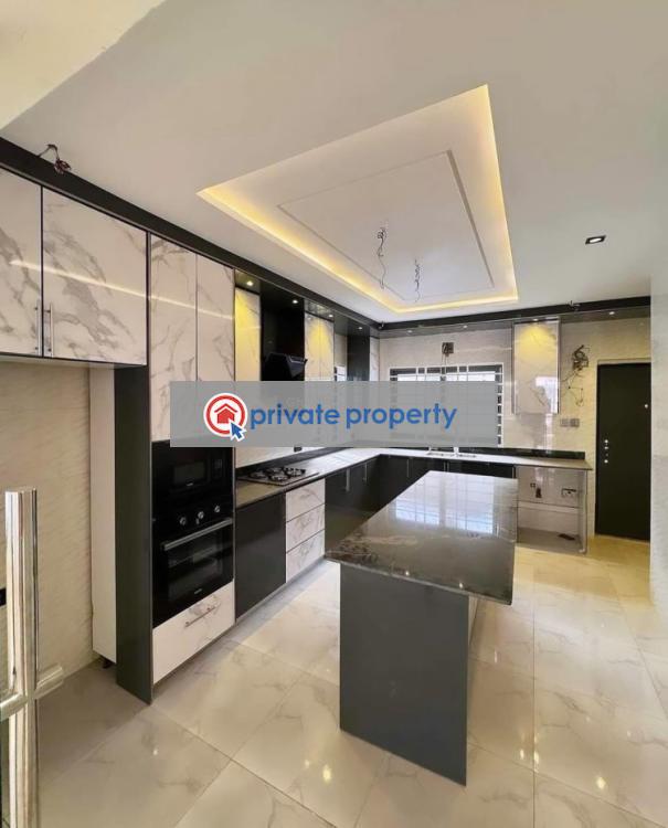 3 bedroom Detached Bungalow For Sale Adenta Municipal Accra - 3