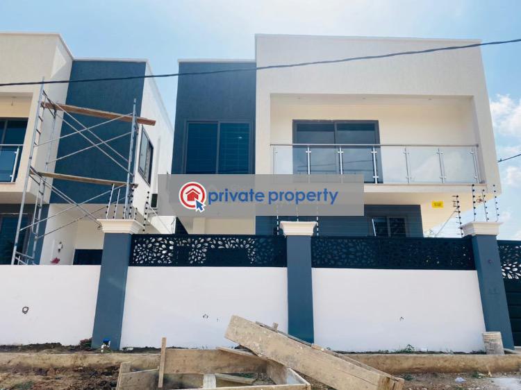 3 bedroom House For Sale c18 Junction Spintex Accra (PID 6PABVQ