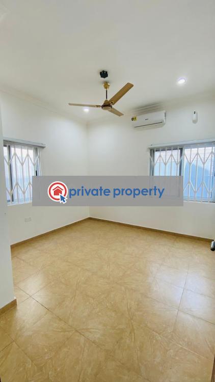 3 bedroom Detached Bungalow For Sale &nbsp;coastal Estate Spintex Accra - 5