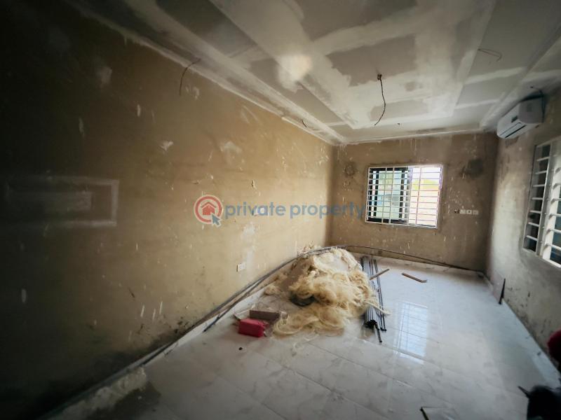 3 bedroom House For Sale Asphalt Road All Out Spintex Road Accra - 5