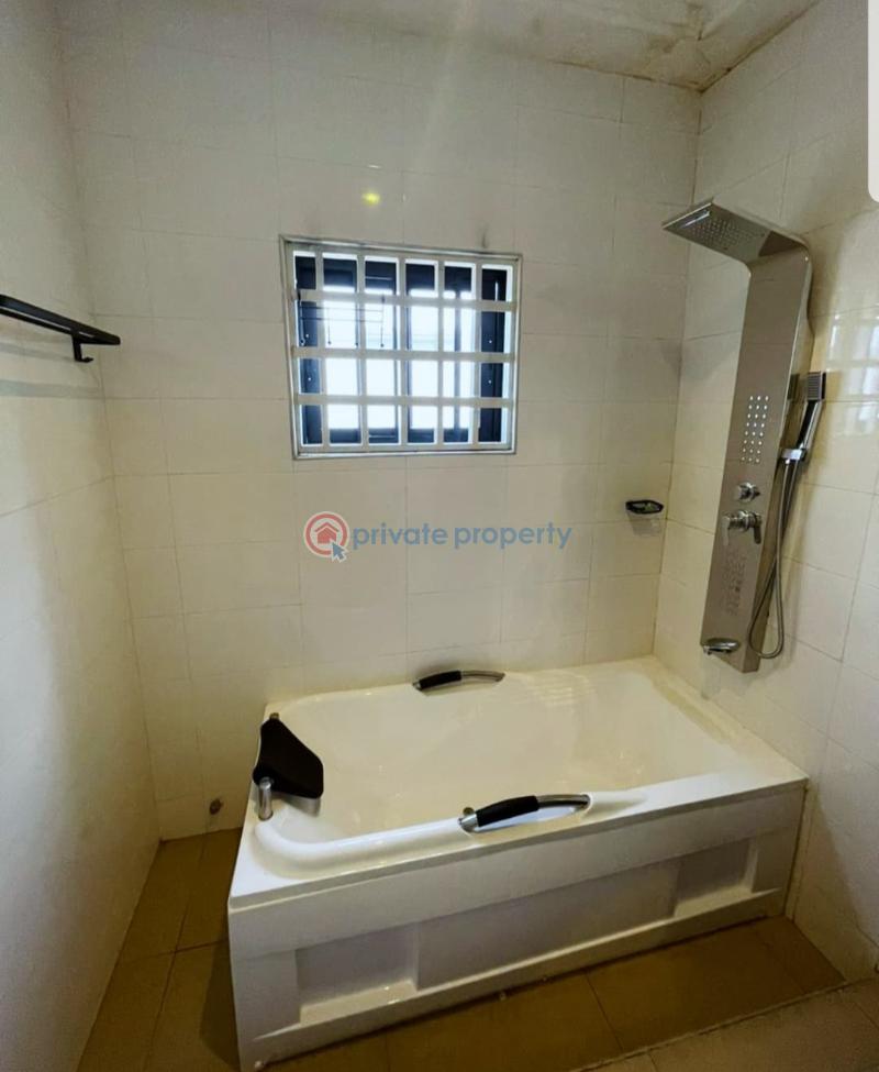 3 bedroom Detached Duplex For Sale Adenta Housing Down Adenta Adenta Municipal Accra - 6