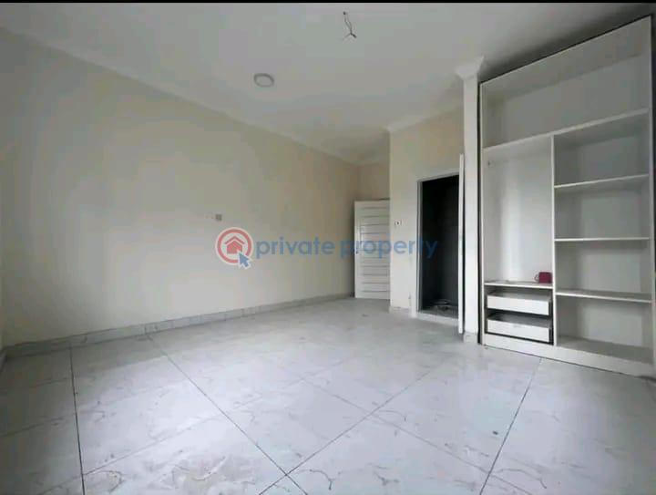 3 bedroom Apartment For Sale Spintex Accra - 5