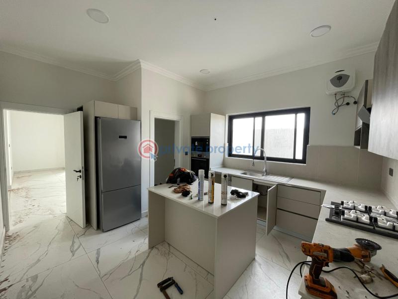 3 bedroom House For Sale East Airport Airport Residential Area Accra - 5