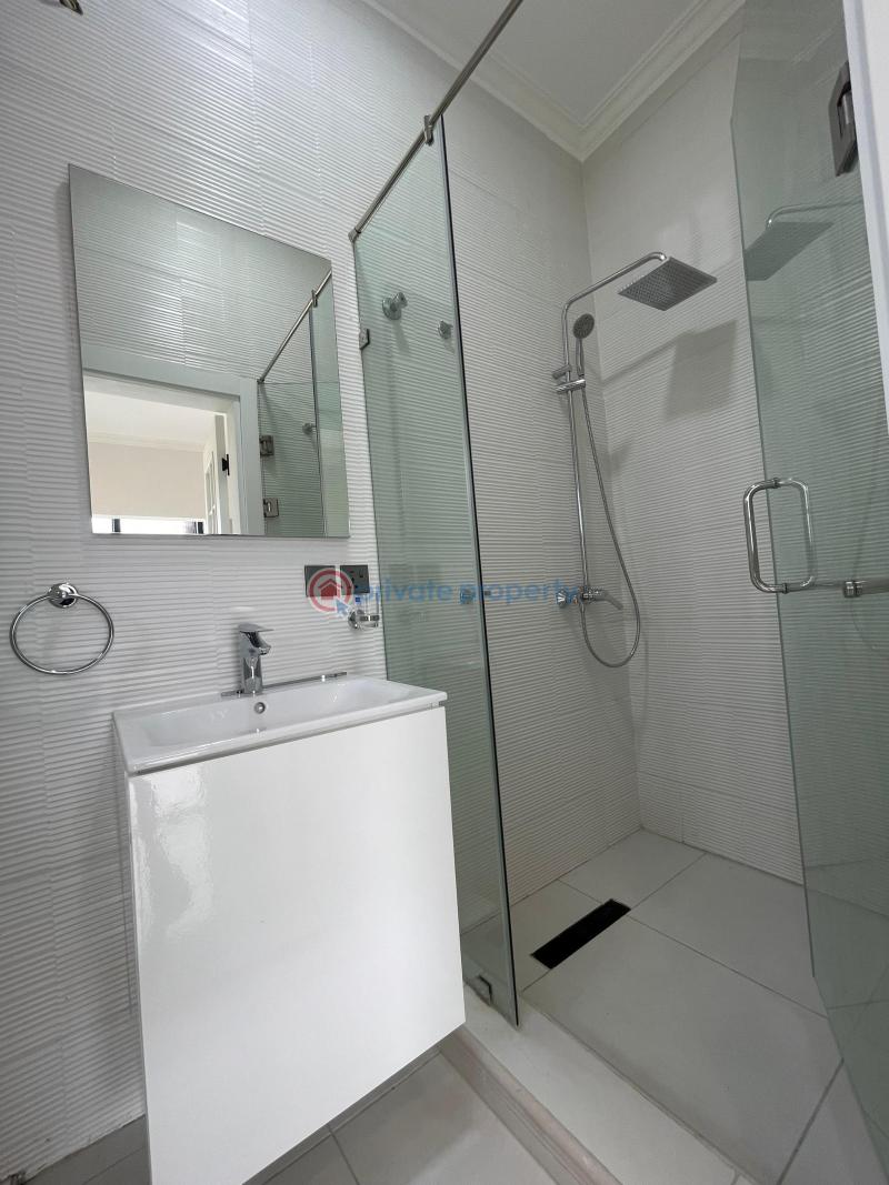 3 bedroom House For Sale East Airport Airport Residential Area Accra - 7