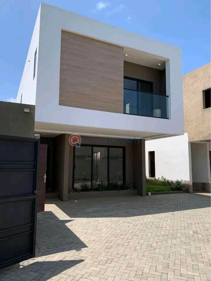 3 bedroom Townhouse For Sale Community 26 Tema Accra - 0
