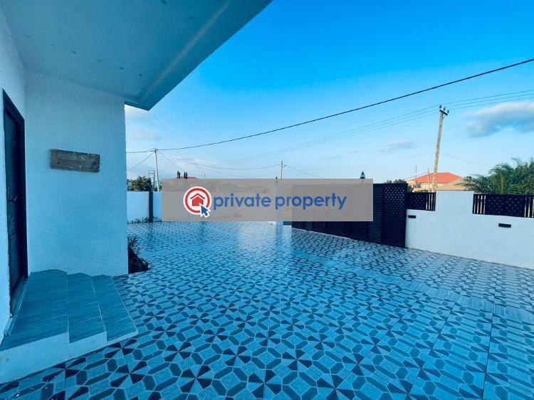 3 bedroom House For Sale &nbsp;ashaley Botwe Adenta Municipal Accra - 4