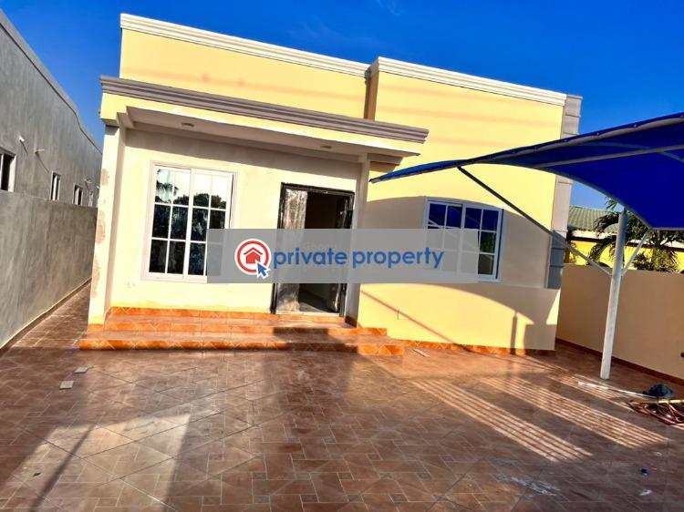 3 bedroom House For Sale Spintex Accra - 6
