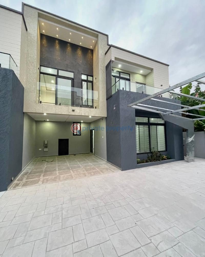 3 bedroom Townhouse For Sale Adjiriganor Adjiringanor East Legon Accra - 1