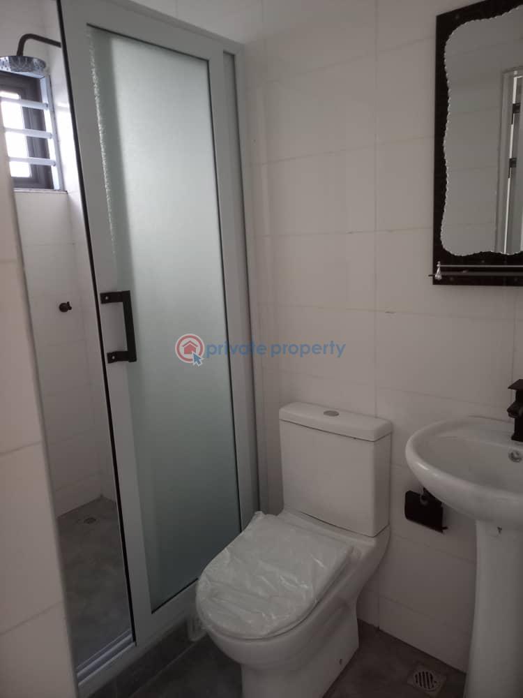 3 bedroom House For Sale Com 14 Sakumono Spintex Accra - 5