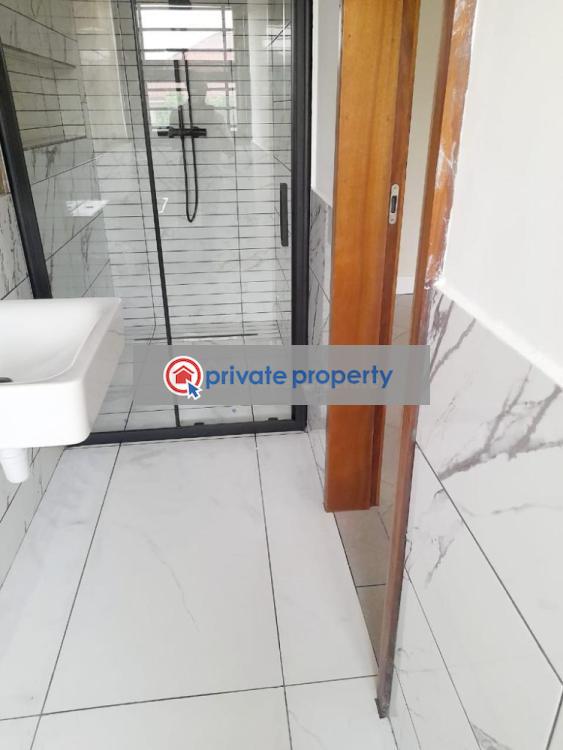 4 bedroom House For Sale Achimota Accra - 6