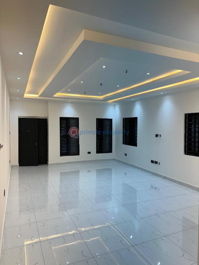 4 bedroom House For Sale Com 16, Near Green Bowl Spintex Road Accra - 2