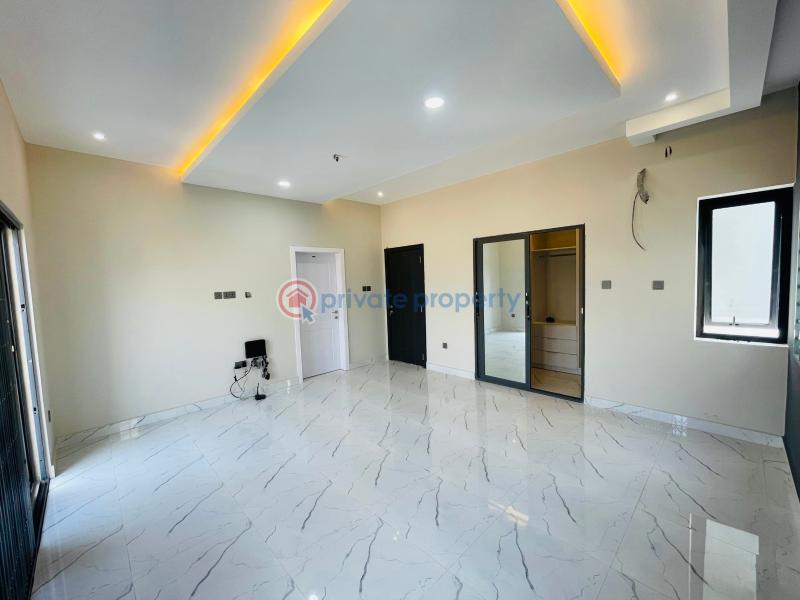 3 bedroom House For Sale Baatsonaa Spintex Accra - 8