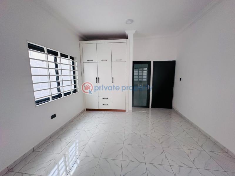 3 bedroom House For Sale Asphalt Road All Out Baatsonaa Spintex Accra - 9