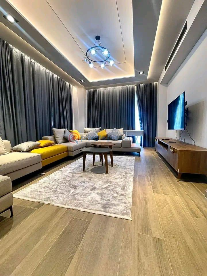 3 bedroom Townhouse Short let Capitol Restuarant Area Cantonments Accra - 2