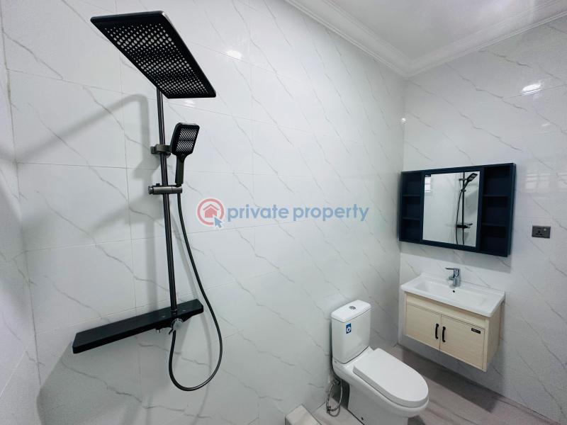 3 bedroom House For Sale Asphalt Road All Out Baatsonaa Spintex Accra - 10
