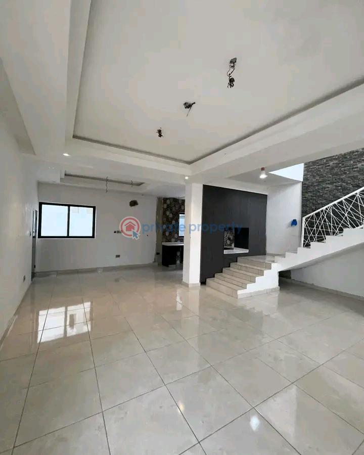 3 bedroom House For Sale Hastso Ga East Municipal Accra - 7