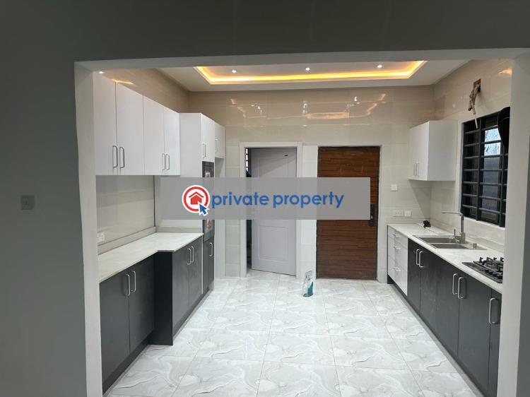 3 bedroom Detached Bungalow For Sale &nbsp;lakeside Estatw Ashaley Botwe Adenta Municipal Accra - 3
