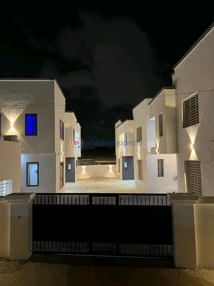 3 bedroom House For Sale Nanakrom Ashaley Botwe Adenta Municipal Accra - 4