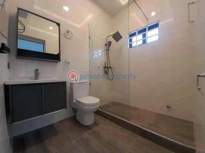 3 bedroom House For Sale Spintex Accra - 4