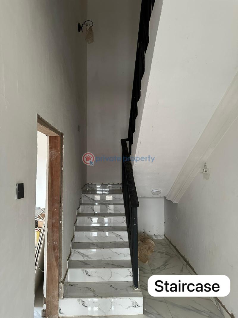 4 bedroom House For Sale Okpoi Gonno Spintex Accra - 14