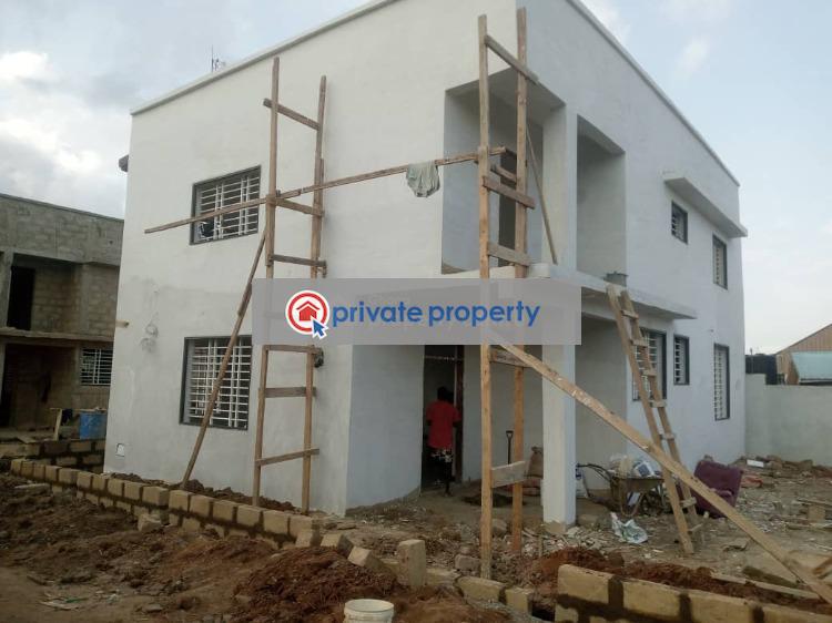 4 bedroom House For Sale &nbsp;mile 7 Achimota Accra - 2