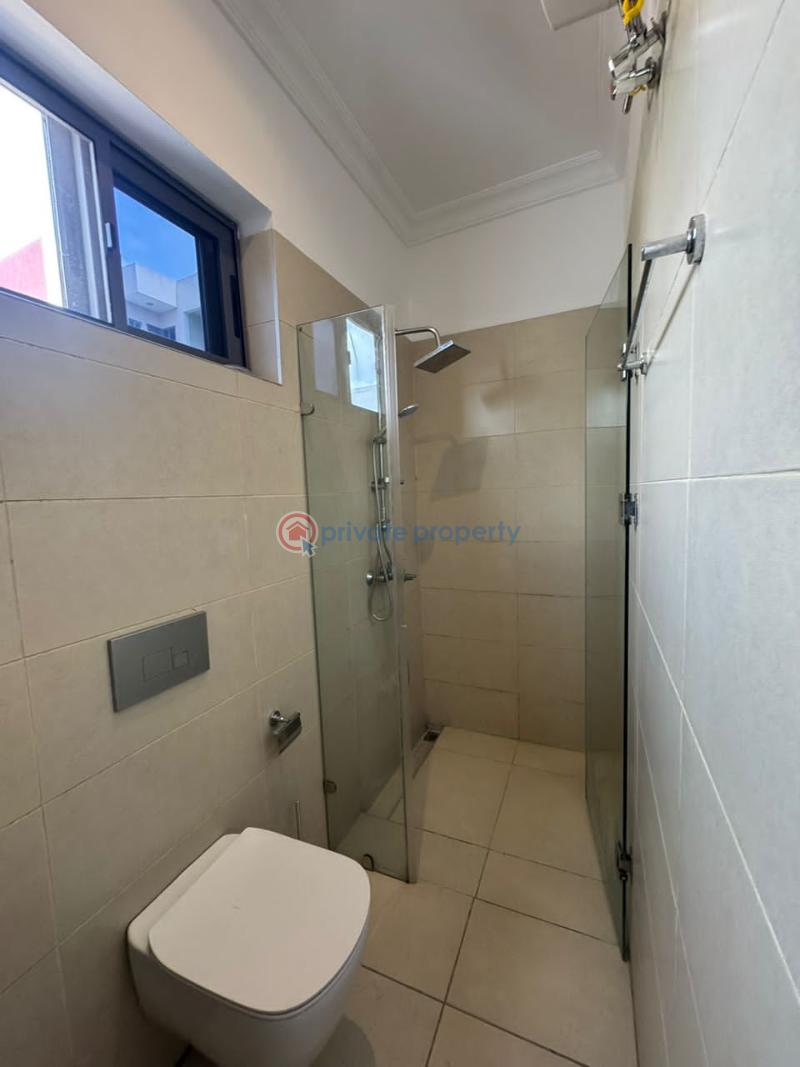 4 bedroom House For Sale comm 25 Tema Accra - 7