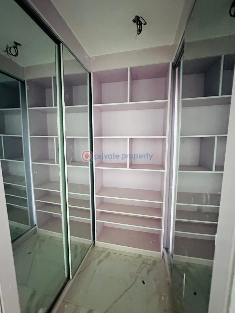 4 bedroom House For Sale Baatsonaa Spintex Accra - 10