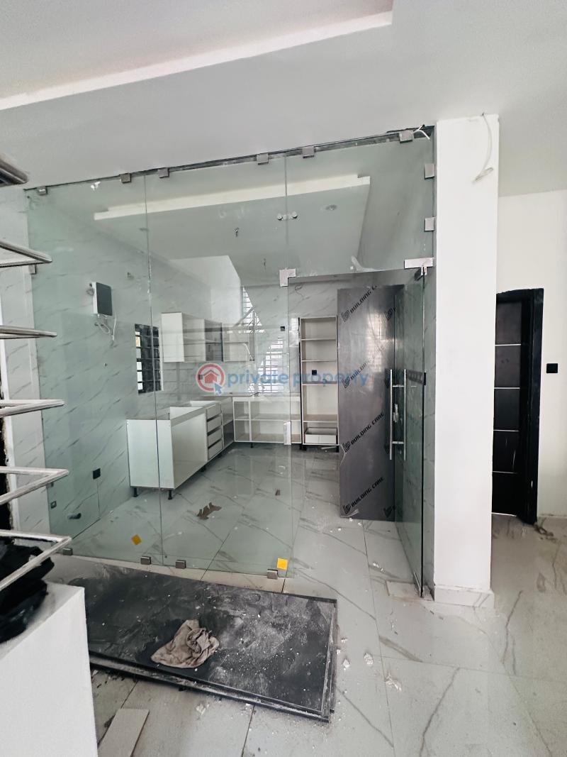 4 bedroom House For Sale Baatsonaa Spintex Accra - 4