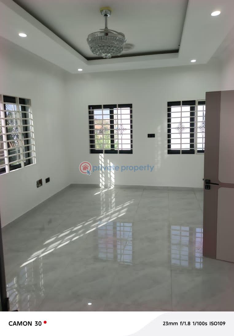 4 bedroom House For Sale Spintex Road Accra - 13