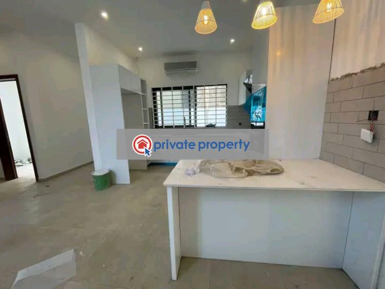 4 bedroom House For Sale &nbsp;community 20 Spintex Accra - 4