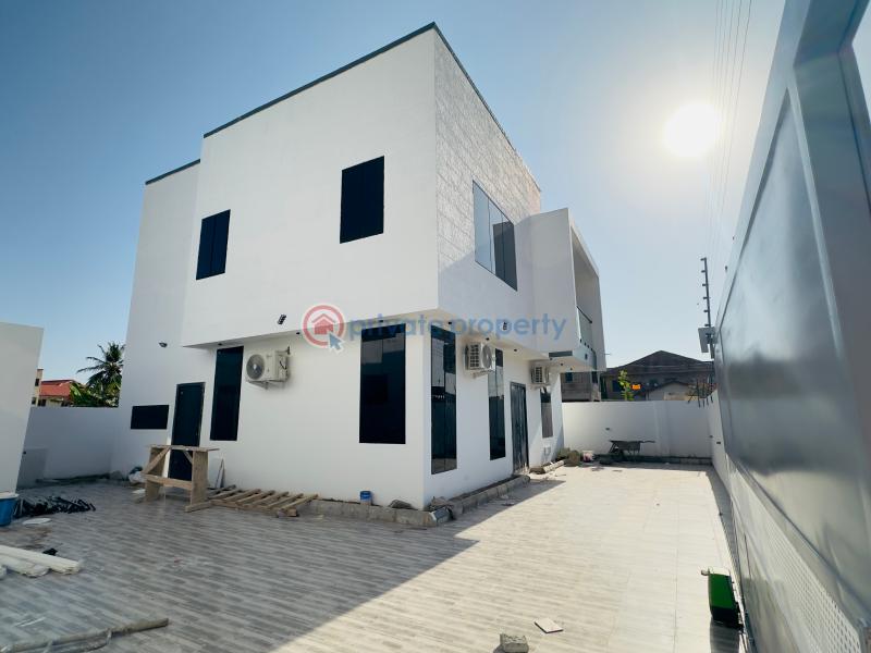 4 bedroom House For Sale Baatsonaa Comm 18 Spintex Accra - 19