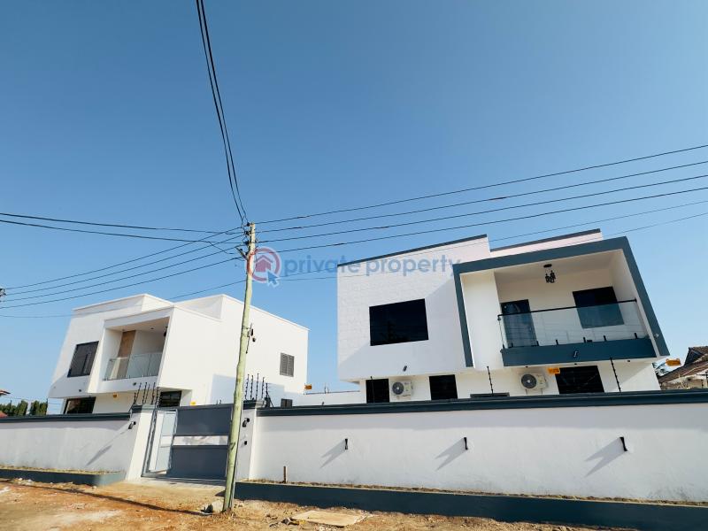 4 bedroom House For Sale Baatsonaa Comm 18 Spintex Accra - 1