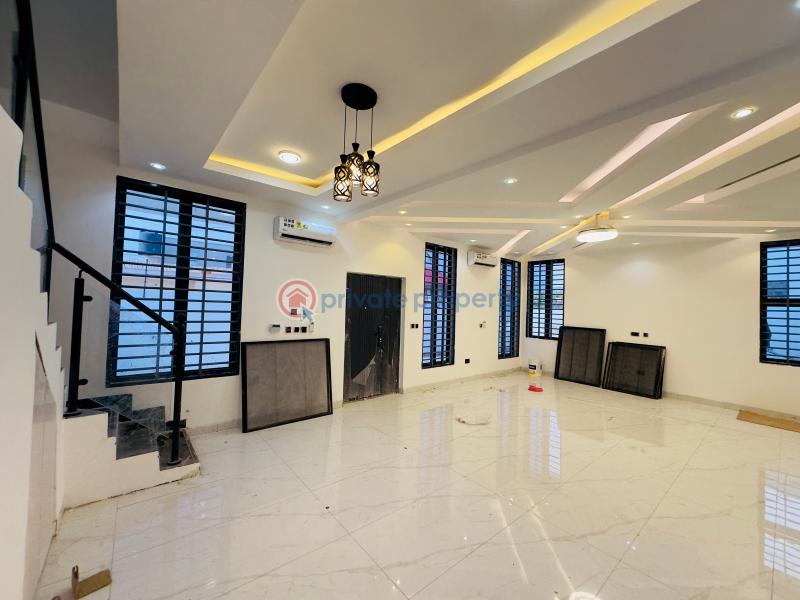 4 bedroom House For Sale Baatsonaa Comm 18 Spintex Accra - 7
