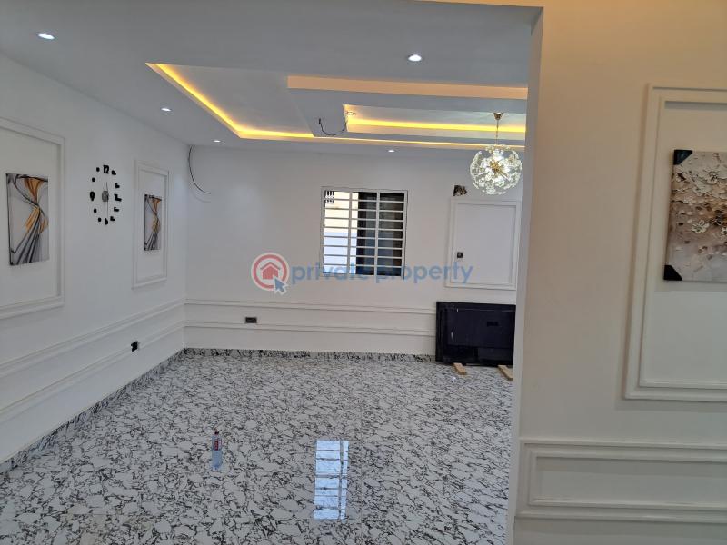 4 bedroom House For Sale Sakumono, Lashibi Community 14, Off Spintex Road,5min Drive From Junction Mall, Close To Sakumono Celebrity Golf Course. Lashibi Accra - 51