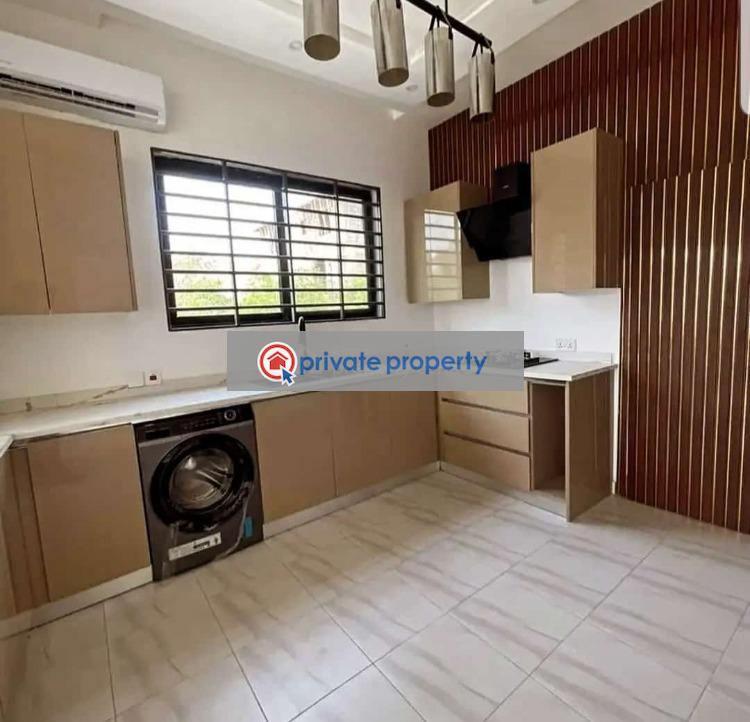 4 bedroom Terraced Duplex For Sale &nbsp;lakeside Estate Community 9 Adenta Municipal Accra - 2