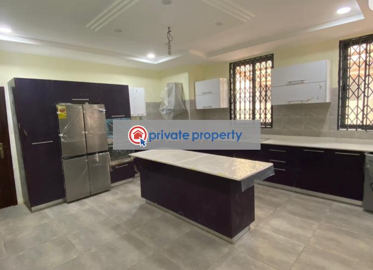 4 bedroom Townhouse For Sale &nbsp;lashibi Near Funeral Home Sakumono Tema Accra - 11