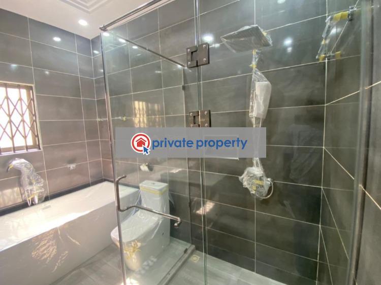 4 bedroom Townhouse For Sale &nbsp;lashibi Near Funeral Home Sakumono Tema Accra - 5